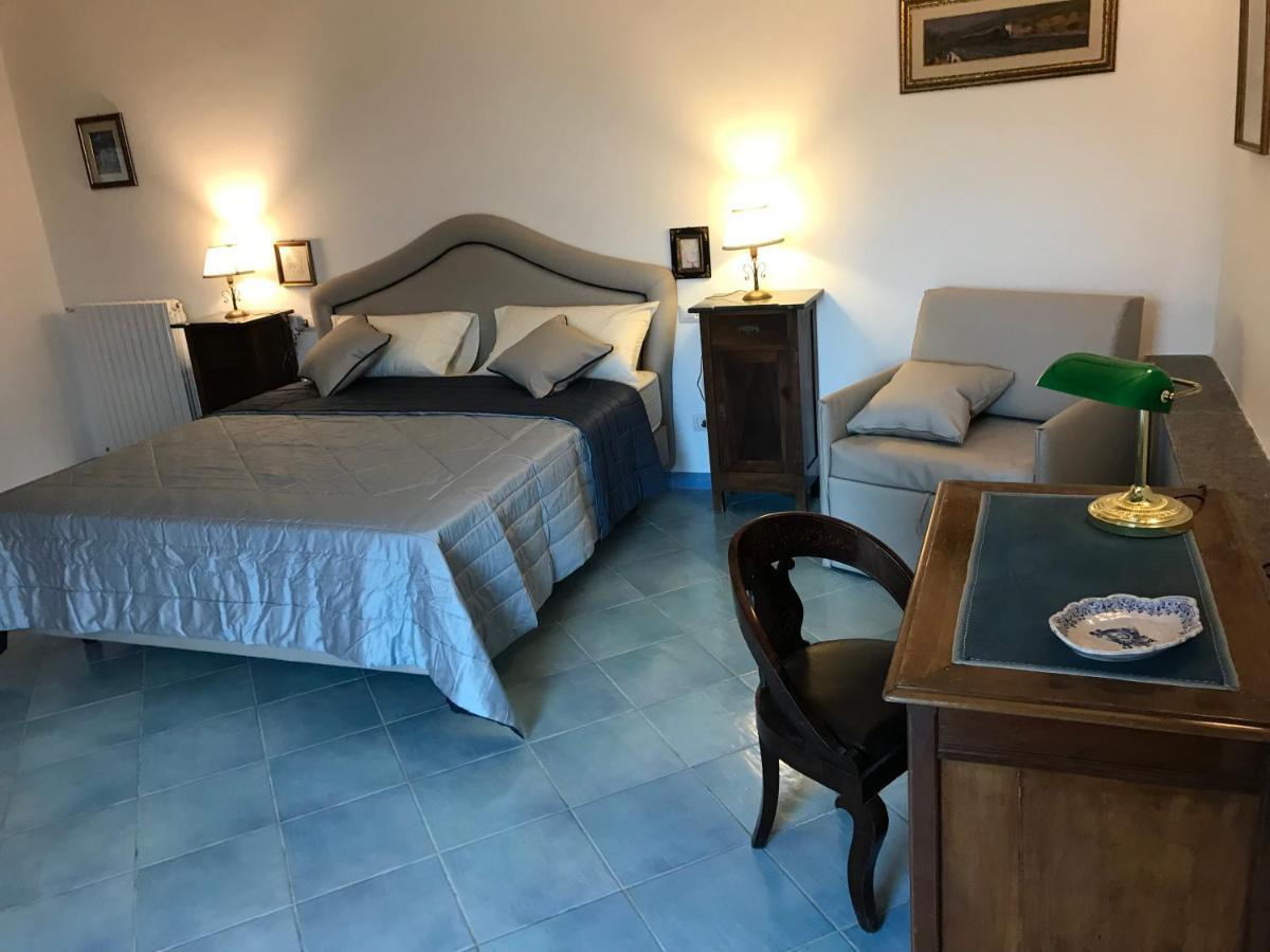 Resort Ferrara Villa Multa Quies Massa Lubrense Dış mekan fotoğraf